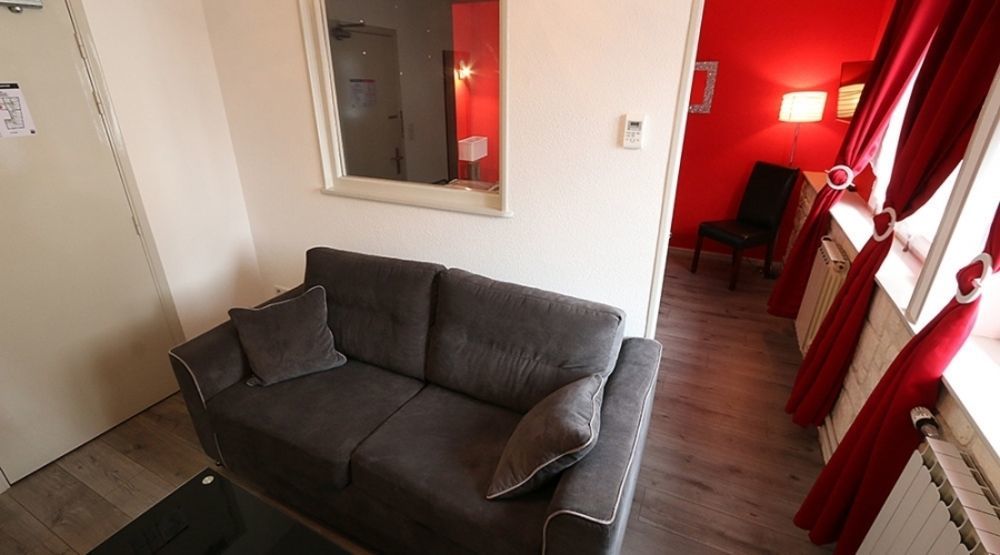 Logis Hotel Centrotel Et Spa Bulles D'Allier Montmarault Εξωτερικό φωτογραφία