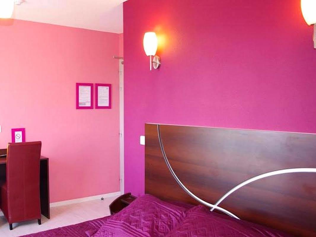 Logis Hotel Centrotel Et Spa Bulles D'Allier Montmarault Εξωτερικό φωτογραφία